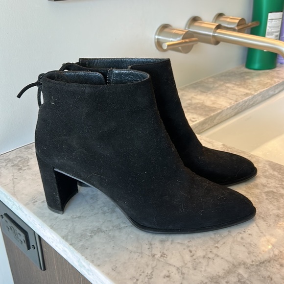 Stuart Weitzman suede booties - Picture 2 of 6